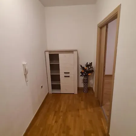 Aurea Apartman *